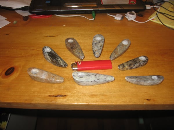 Image of Medium Pipe