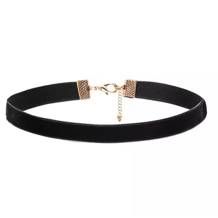 plain black velvet choker