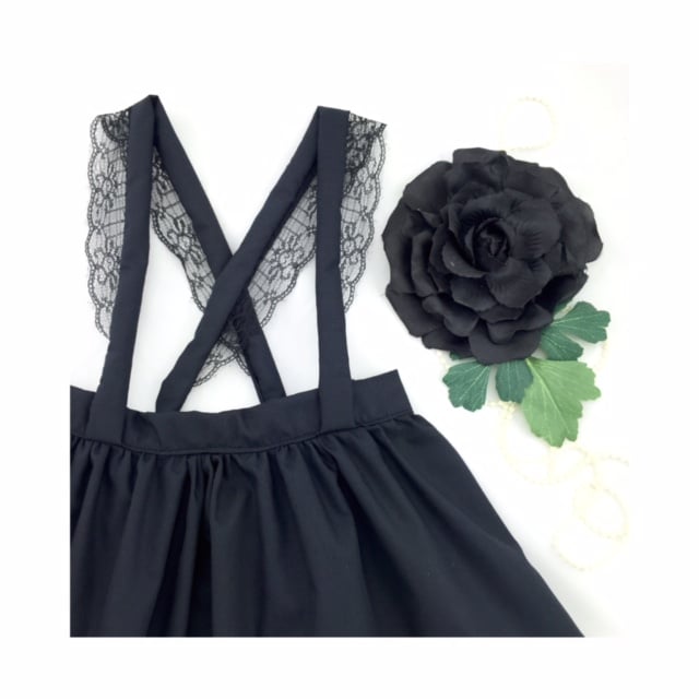 Image of Lace suspender skirt