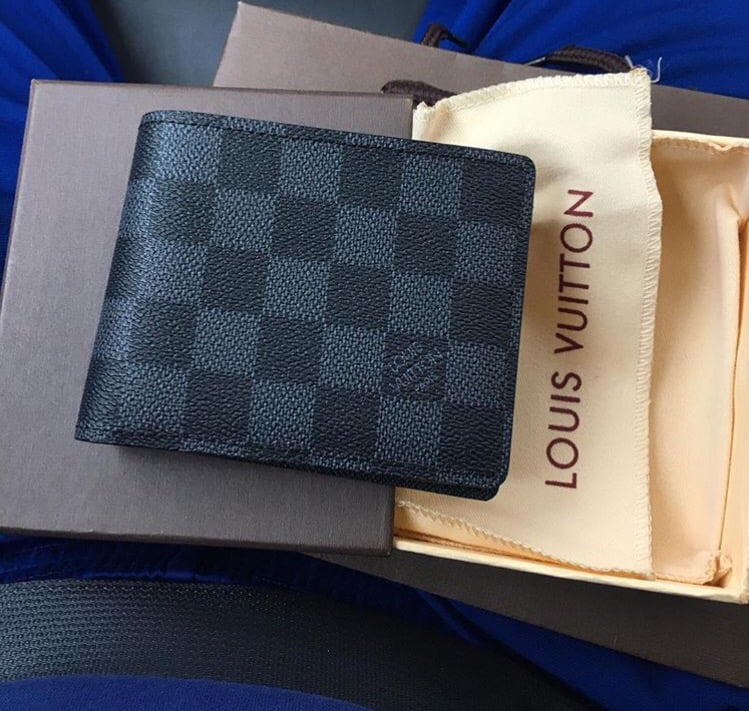 louis vuitton blue checkered wallet