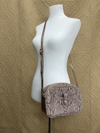 Image 3 of G.I.L.I brown genuine leather snake skin print cross body bag