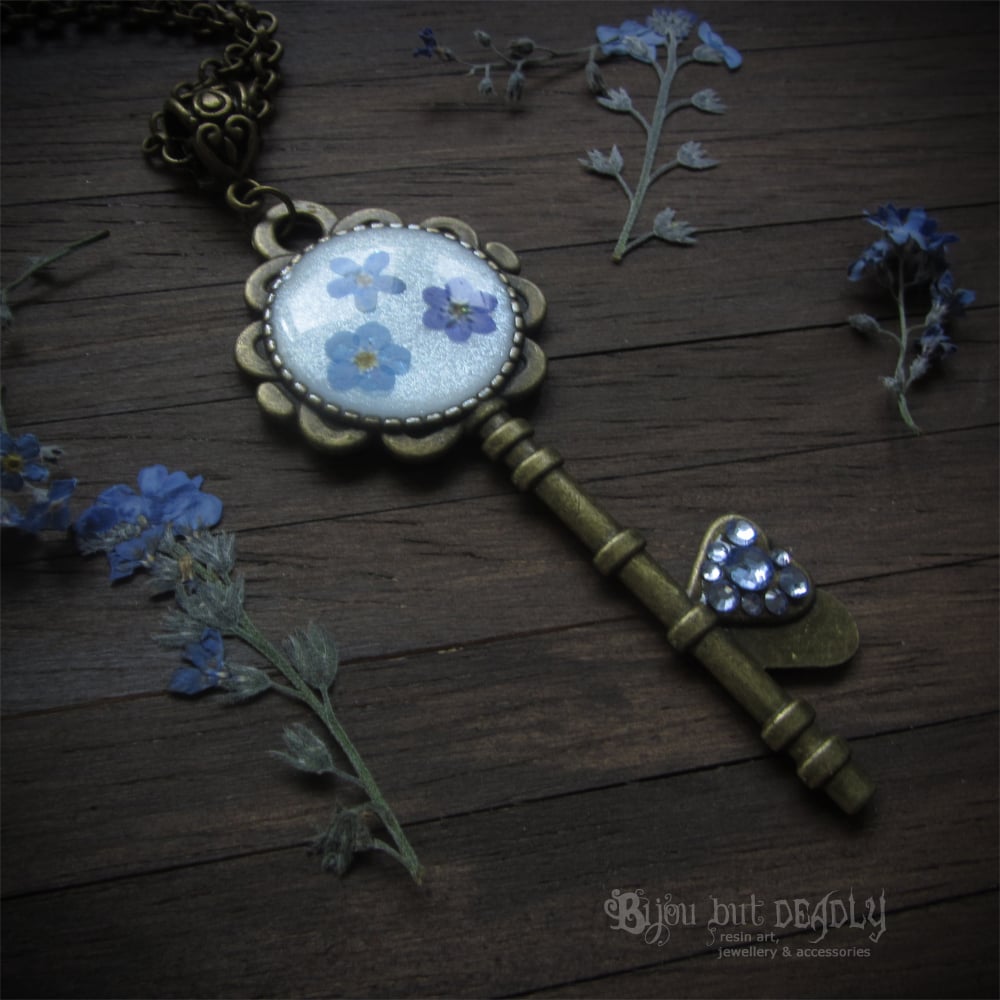 Forget-me-not  Key Necklace