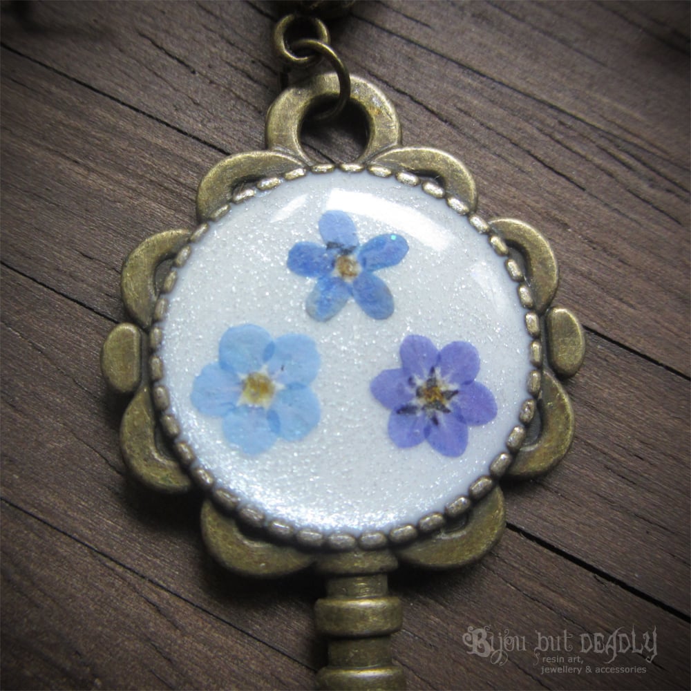 Forget-me-not Key Necklace
