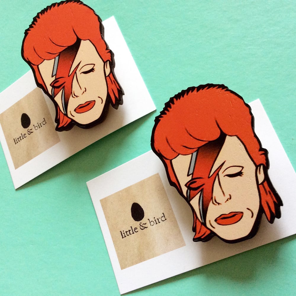 Image of ⚡️THE BOWIE BROOCH⚡️
