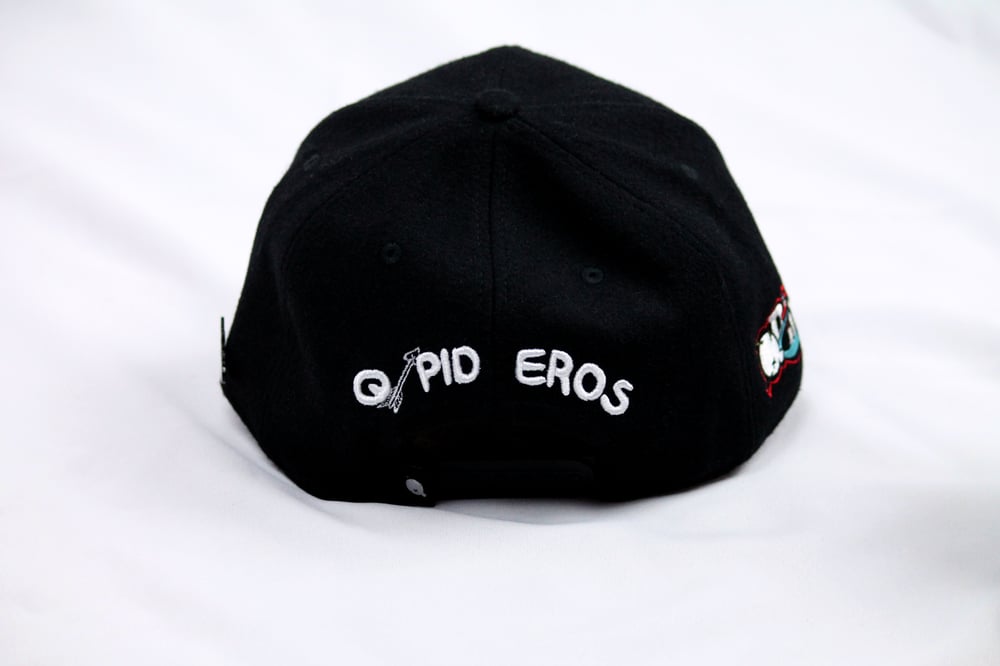 Q's Snapback