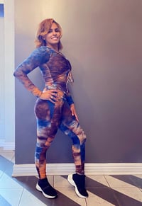 Image 4 of Picasso 2 pc yoga set (midnight)