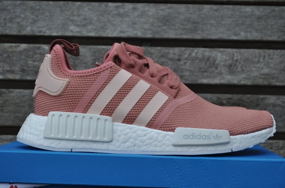 Image of adidas NMD Runner Womens Salmon Pink UK5 US6.5 EU38 BNWB RARE
