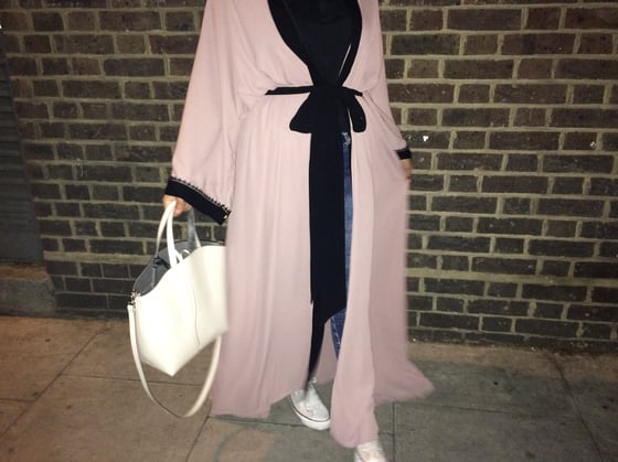Image of 101 - Esma Abaya