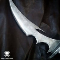 Image 2 of Red Hood's Knife - Batman: Under The Red Hood