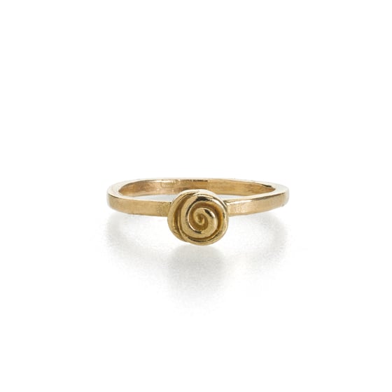 Image of briar rose ring . 14k yellow gold