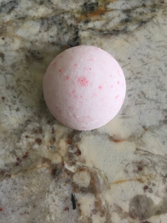 Image of Cinnamon Leaf Shower Fizzy