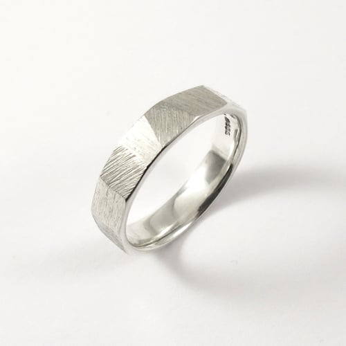 Image of Gneiss Facet Ring