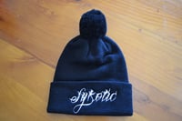 Pom Pom Beanie (Black/White)