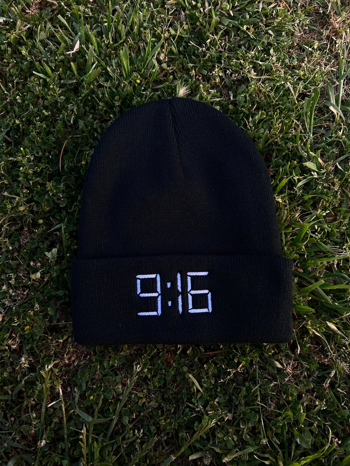 9:16 black beanie | yunghippy