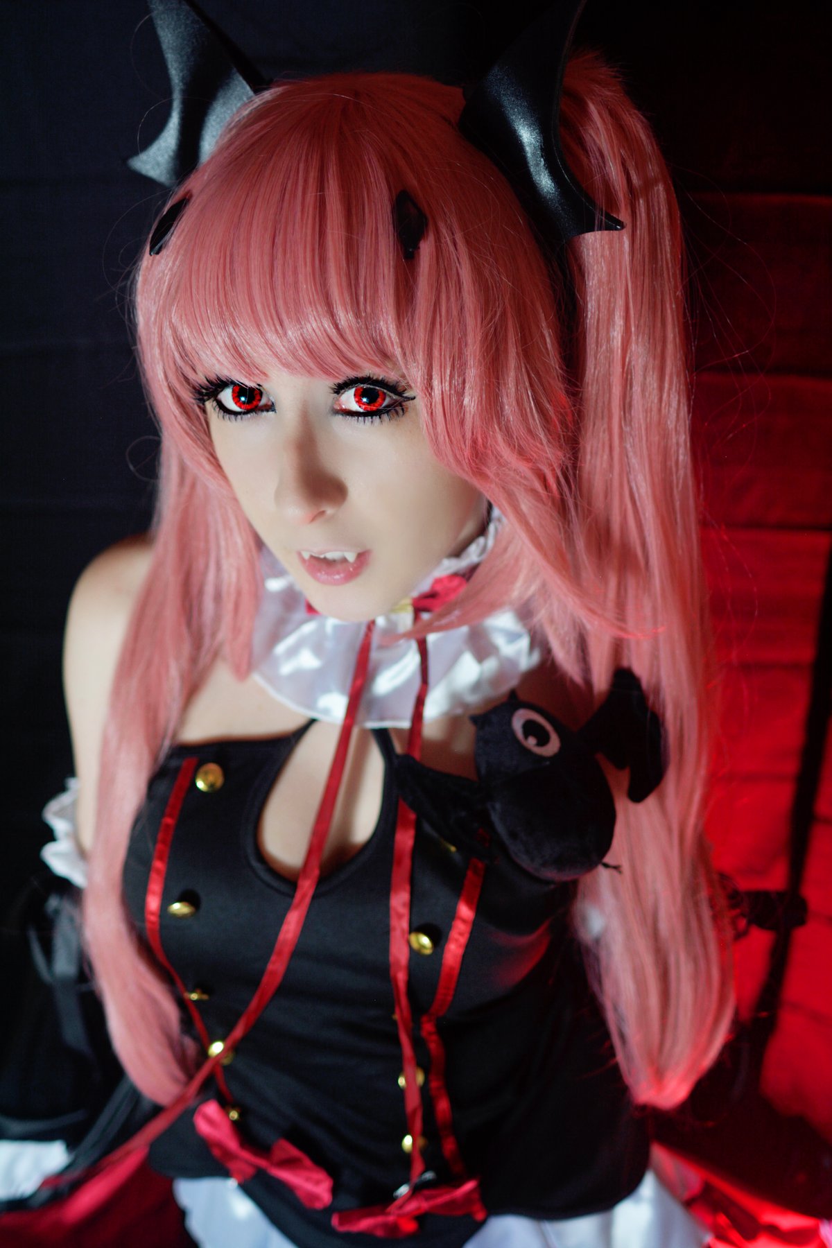 krul tepes action figure