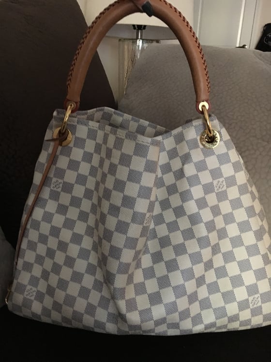 Image of Louis Vuitton Arty handbag