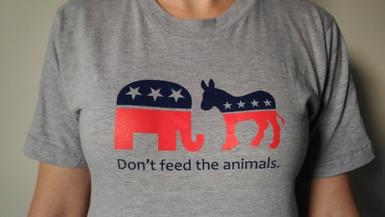 Image of "Don't feed the animals" T-shirt
