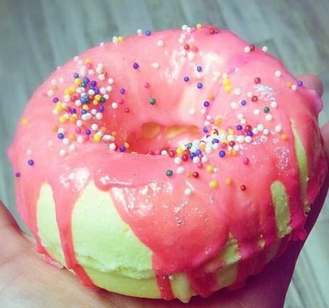 Image of Lemon Pound Cake Donut Bath Bomb