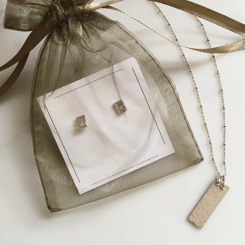 Image of Basic Elegance- Studs-