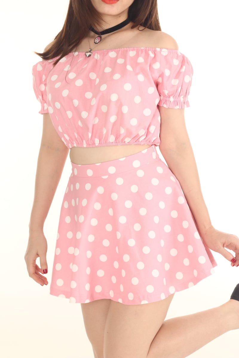 fitted off shoulder pastel pink