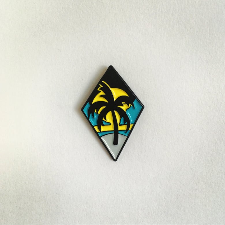 Image of Palm Island Pin