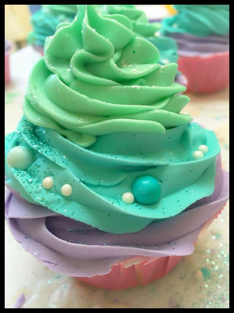 Image of Mermaid Cupcake Soap, Bubble Bath and Cream Set