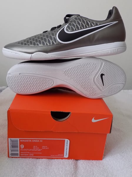 Image of Nike Magista Onda IC Size 9