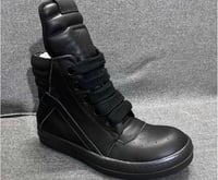 Image 3 of UNISEX BLACK KNIGHT RUNNERS