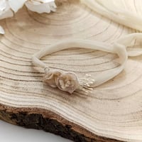 Image 1 of Newborn girls headband | beige