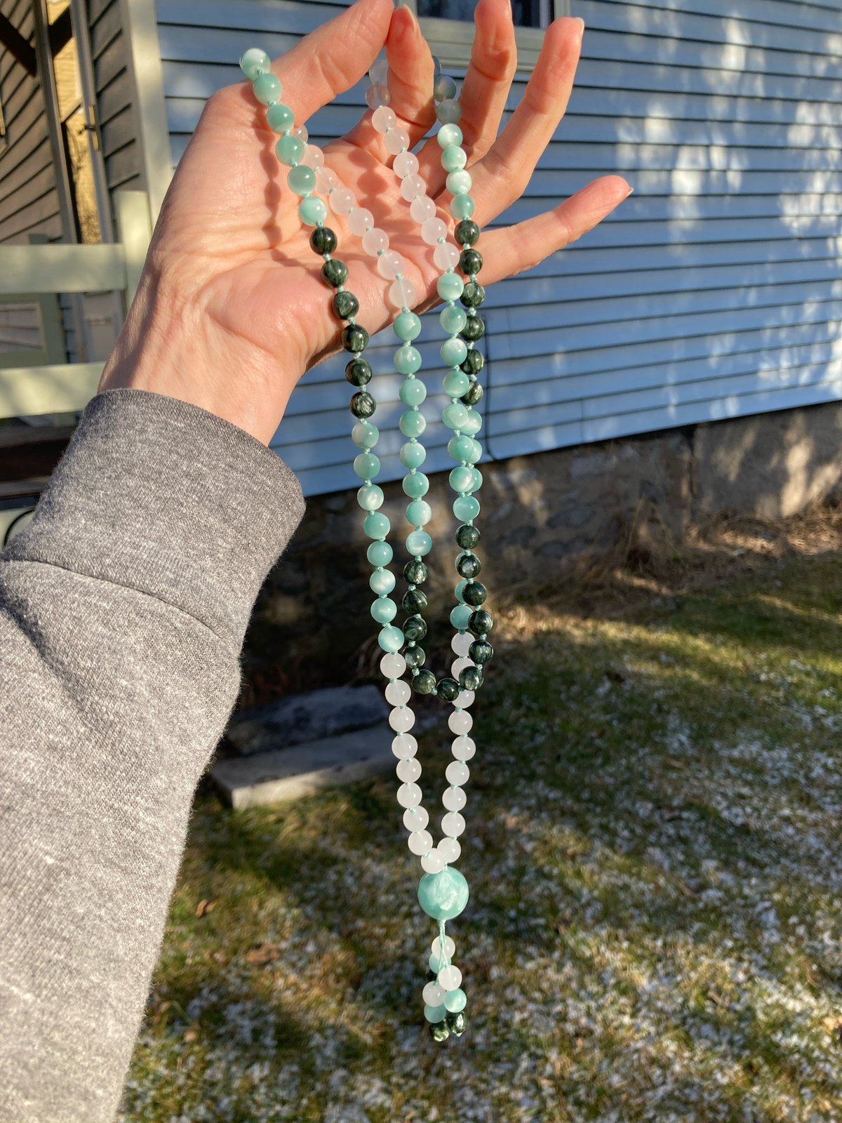 108 outlet hand knotted mala beads Green Aventurine