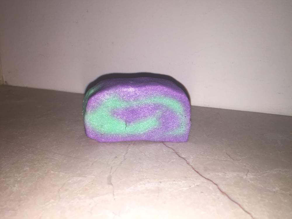 Image of Mardi Gras Bubble Bar