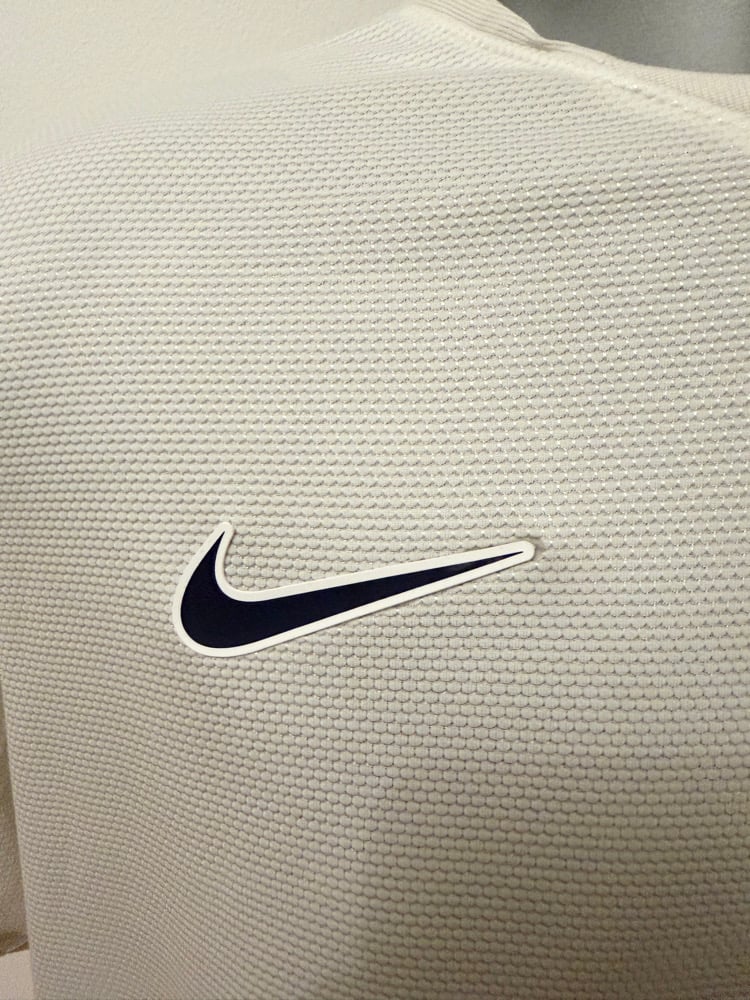 Image of PRE ORDER: Tottenham Hotspur “SON 7” 2021/22 Home Shirt + PL patch (L)