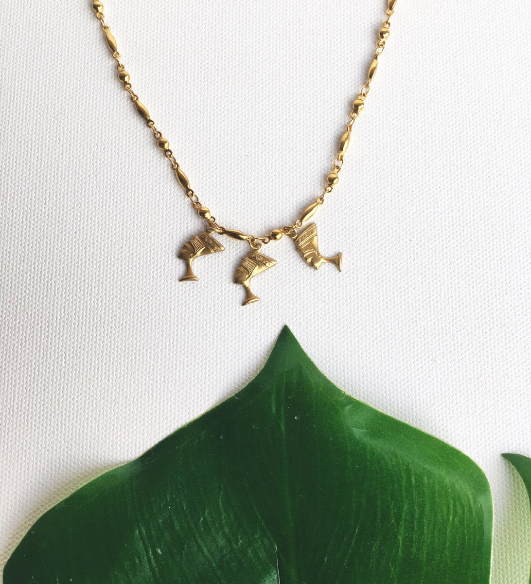 Nirvana Wild TRIPLE SEKK Nefertiti Choker