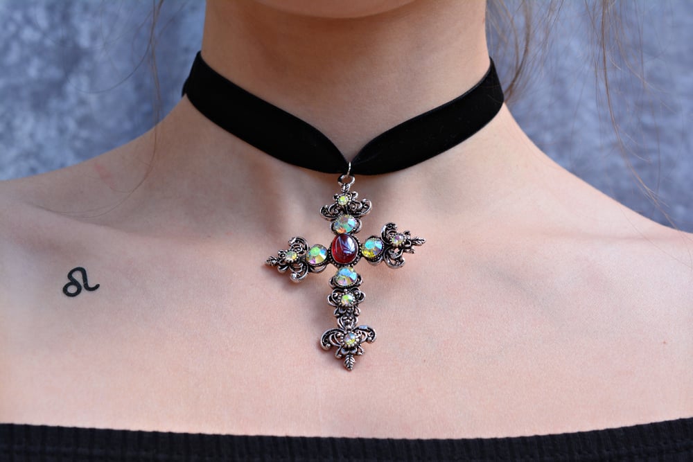 Image of 'GODLY GIRL' Choker