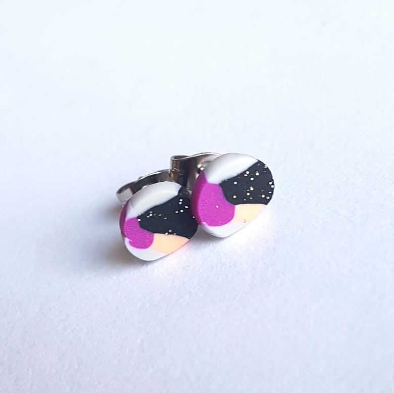 Image of no shrinking violet studs