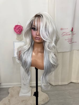 Image of Frosty luxury (pre order)