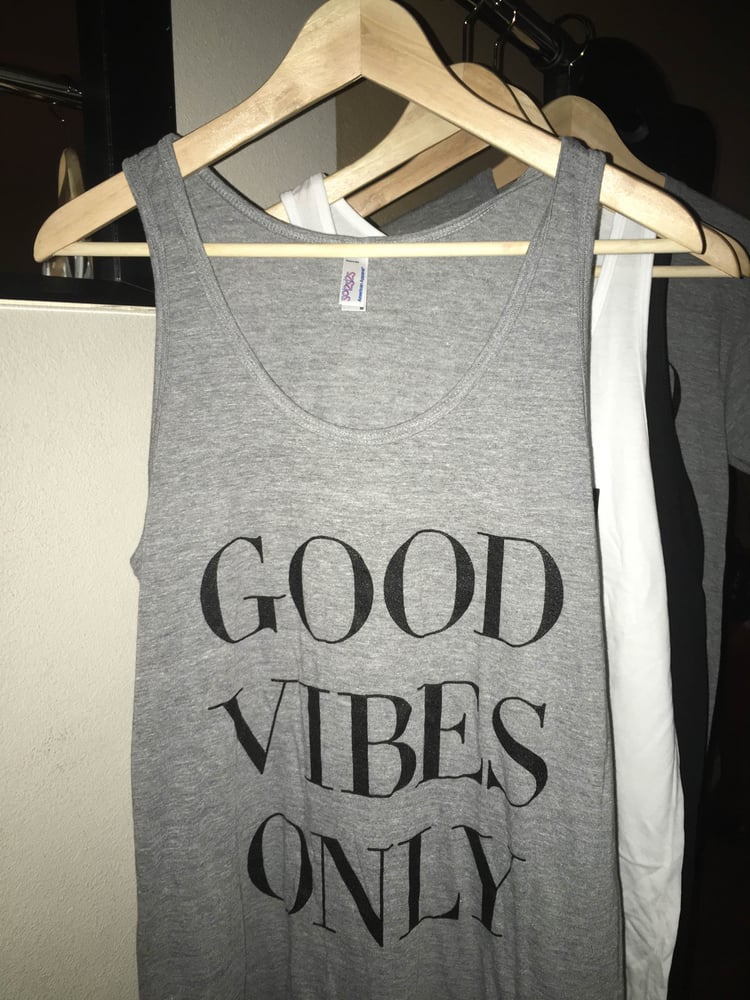 Image of 'GOOD VIBES ONLY' Tank Top (Athletic Gray)