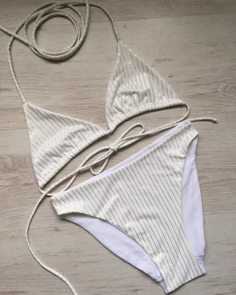 Image of The Triangle Bikini Set 