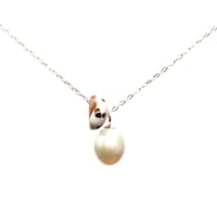 Image 1 of Puka shell necklace cultured freshwater pearl