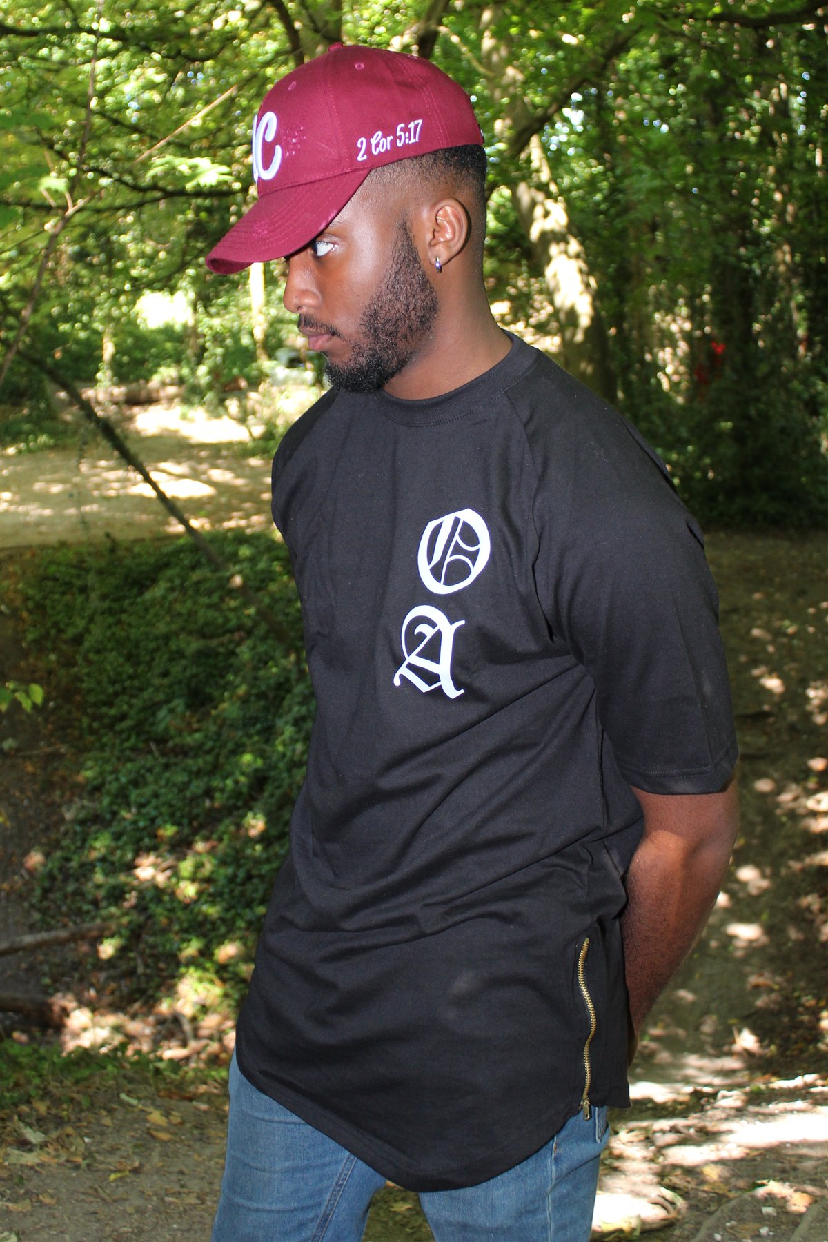 Image of Black OA T-Shirt With Zippers