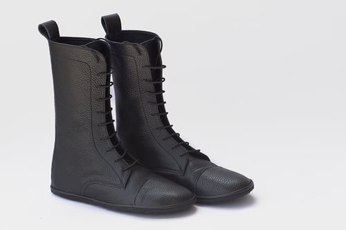 Image of Lace up boots - Impulse in Pebbled Black 