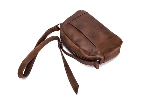 Image of Handmade Vegetable Tanned Leather Men's Messenger Bag, Crossbody Shoulder Bag, Satchel Bag 9030