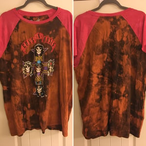 Image of Guns N' Roses Distressed T-Shirt