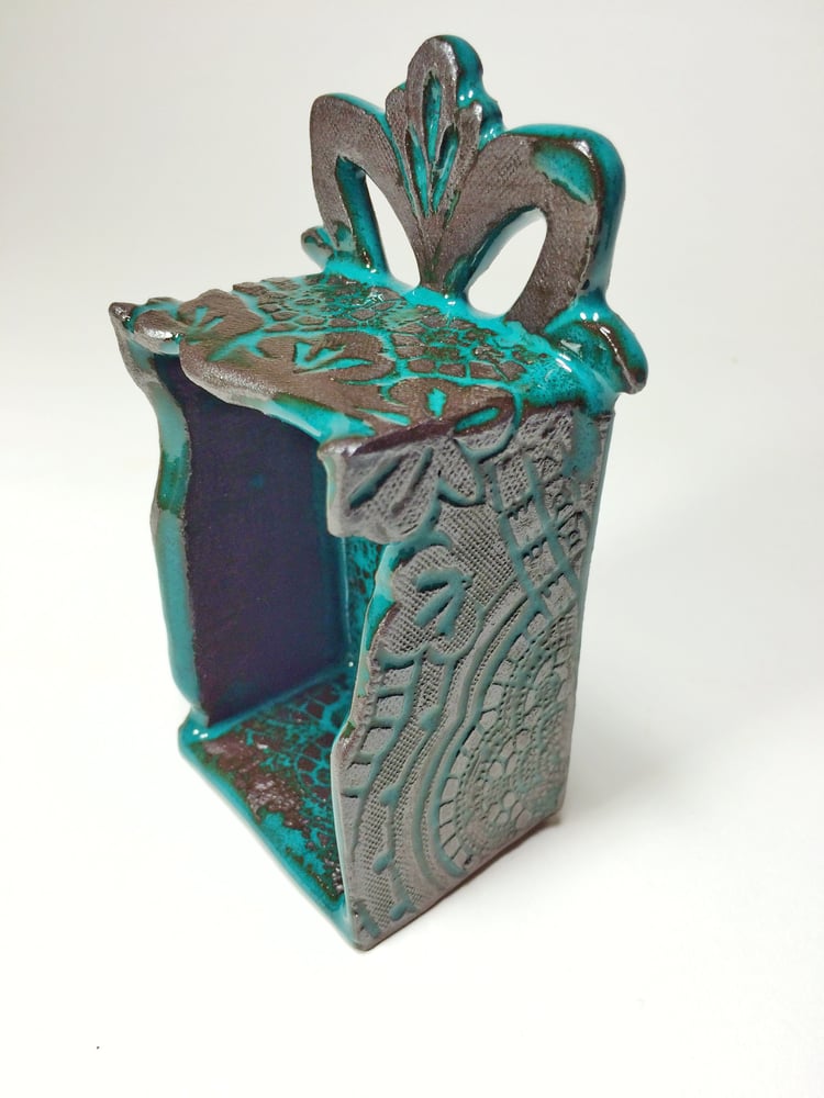 Image of Turquoise box shrine