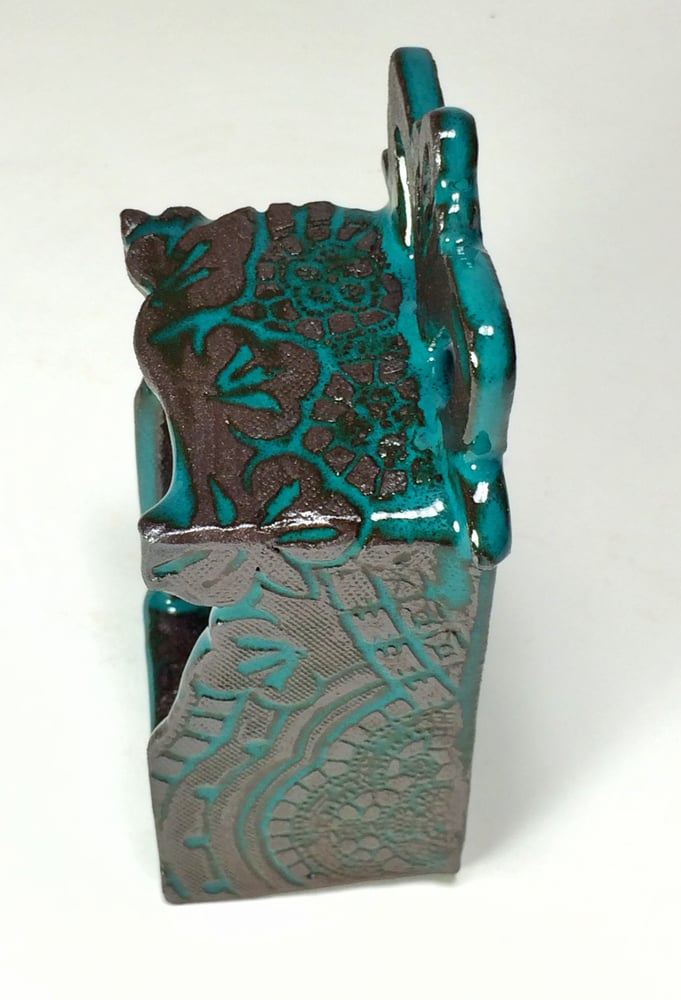 Image of Turquoise box shrine