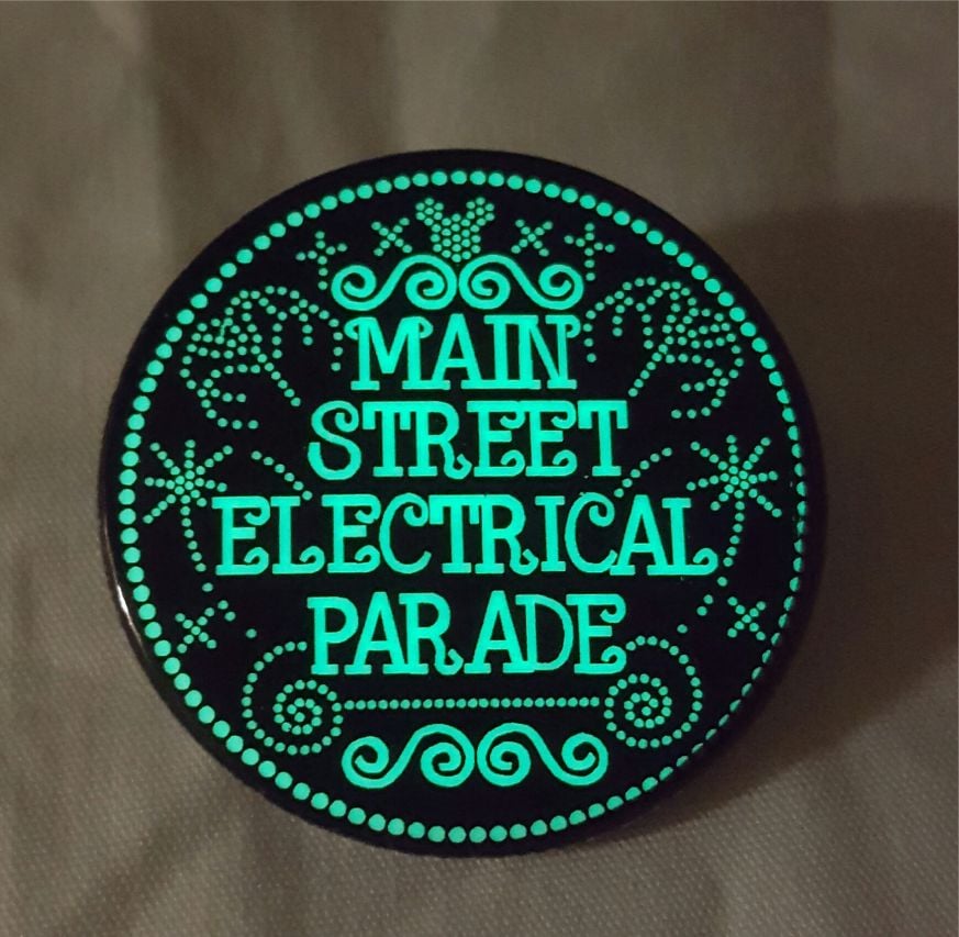 1.5 Round Glowing Button Electrical Parade