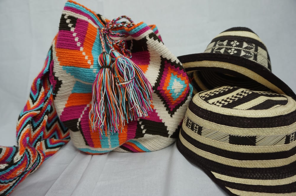 Image of Cream & Fuschia Mochila 