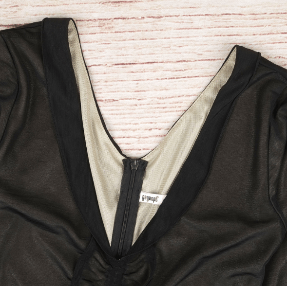 Image of BLACK V-NECK OBLIQUE PACKAGE HIP DRESS