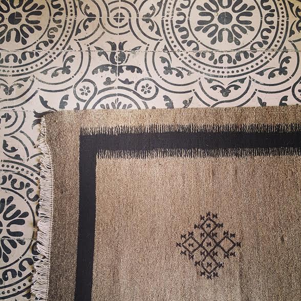 Image of Berber Cross - Taupe & Black rug