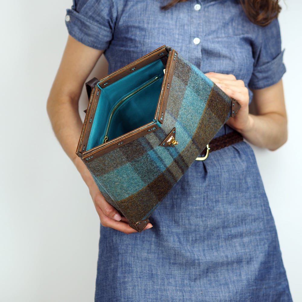 Image of Framed Clutch in Longleat Wool